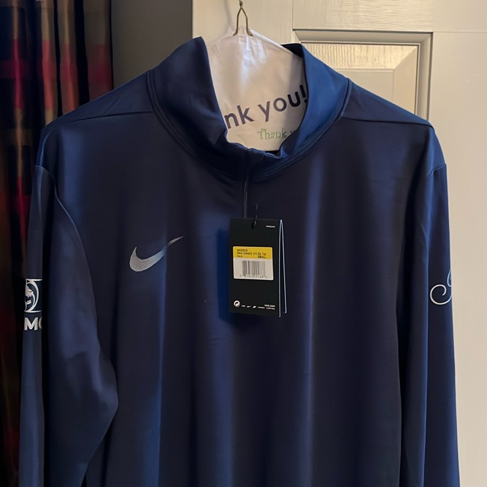 Men’s Niki dri- fit 1/4 zip navy top